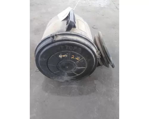 FREIGHTLINER CENTURY 120 AIR CLEANER