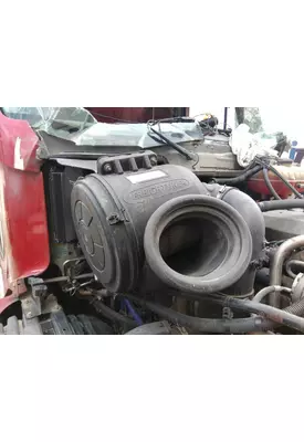 FREIGHTLINER CENTURY 120 AIR CLEANER