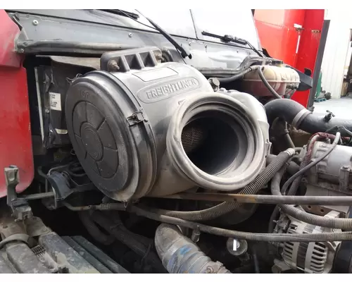 FREIGHTLINER CENTURY 120 AIR CLEANER