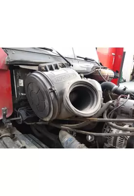 FREIGHTLINER CENTURY 120 AIR CLEANER