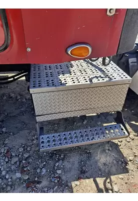 FREIGHTLINER CENTURY 120 BATTERY BOX