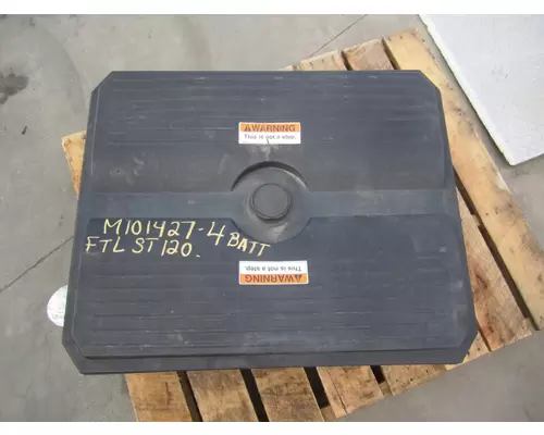 FREIGHTLINER CENTURY 120 BATTERY BOX