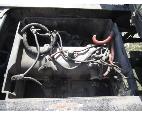 FREIGHTLINER CENTURY 120 BATTERY BOX