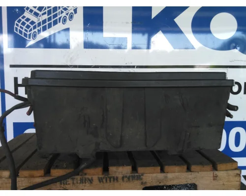 FREIGHTLINER CENTURY 120 BATTERY BOX