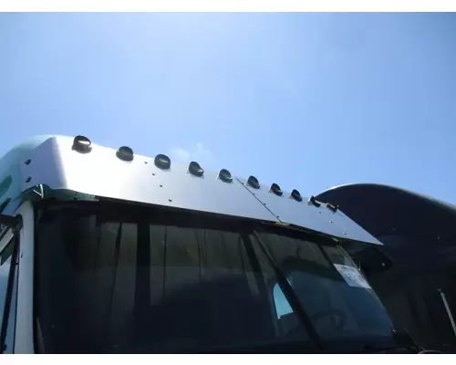FREIGHTLINER CENTURY 120 CAB CLIP