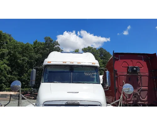 FREIGHTLINER CENTURY 120 CAB CLIP