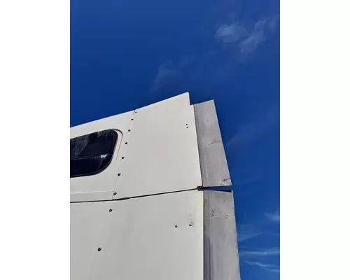 FREIGHTLINER CENTURY 120 CAB EXTENSION