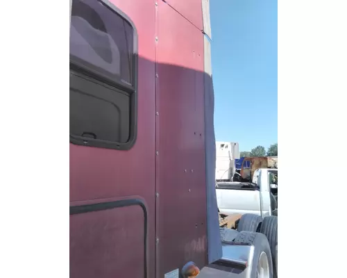 FREIGHTLINER CENTURY 120 CAB EXTENSION