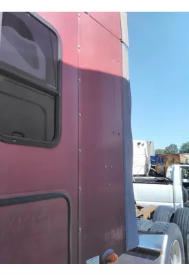 FREIGHTLINER CENTURY 120 CAB EXTENSION