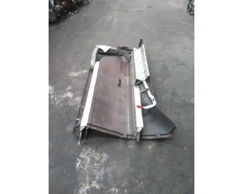 FREIGHTLINER CENTURY 120 CAB SKIRTSIDE FAIRING