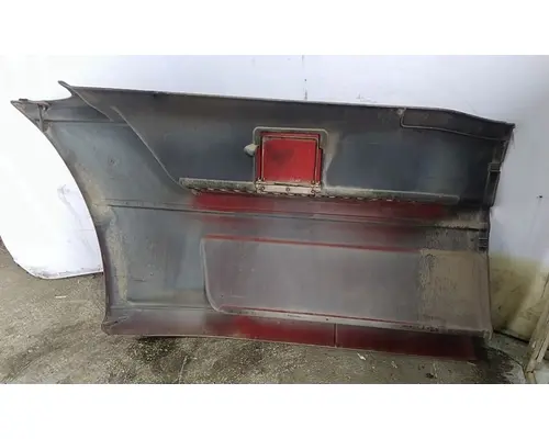FREIGHTLINER CENTURY 120 CAB SKIRTSIDE FAIRING