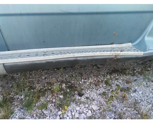 FREIGHTLINER CENTURY 120 CAB SKIRTSIDE FAIRING