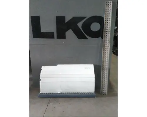 FREIGHTLINER CENTURY 120 CAB SKIRTSIDE FAIRING