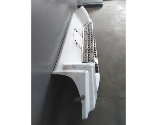 FREIGHTLINER CENTURY 120 CAB SKIRTSIDE FAIRING