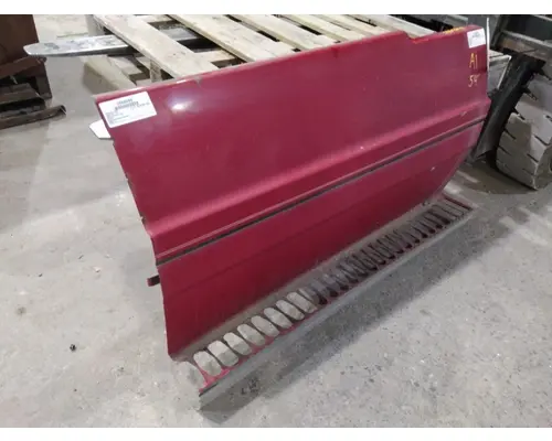 FREIGHTLINER CENTURY 120 CAB SKIRTSIDE FAIRING