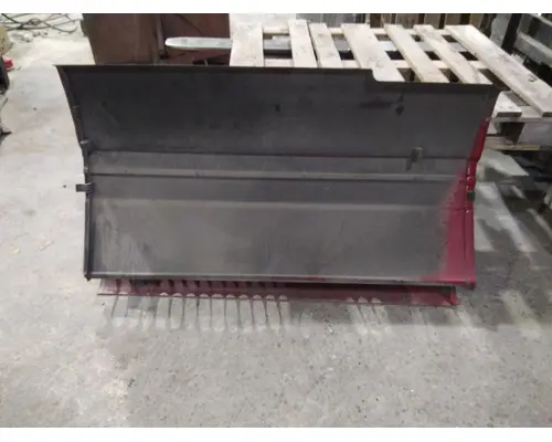 FREIGHTLINER CENTURY 120 CAB SKIRTSIDE FAIRING