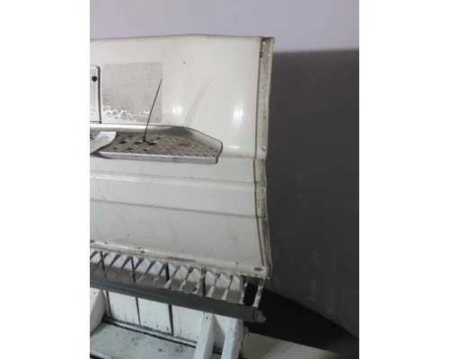 FREIGHTLINER CENTURY 120 CAB SKIRTSIDE FAIRING