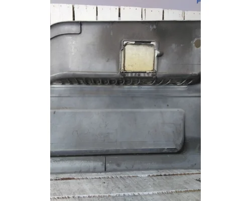 FREIGHTLINER CENTURY 120 CAB SKIRTSIDE FAIRING