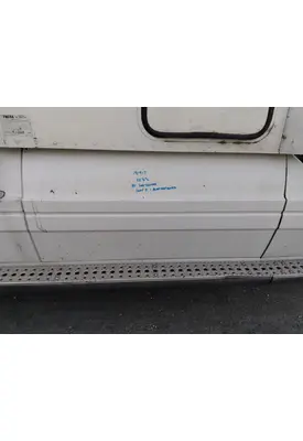 FREIGHTLINER CENTURY 120 CAB SKIRT/SIDE FAIRING