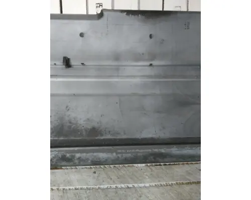 FREIGHTLINER CENTURY 120 CAB SKIRTSIDE FAIRING