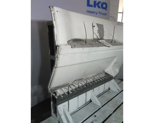 FREIGHTLINER CENTURY 120 CAB SKIRTSIDE FAIRING