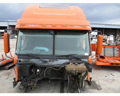 FREIGHTLINER CENTURY 120 CAB