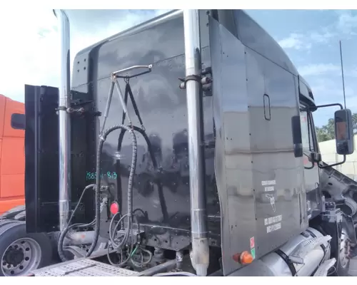 FREIGHTLINER CENTURY 120 CAB