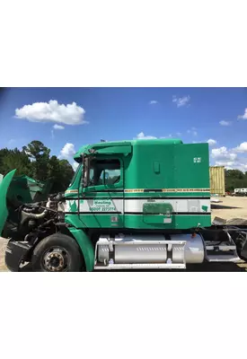 FREIGHTLINER CENTURY 120 CAB