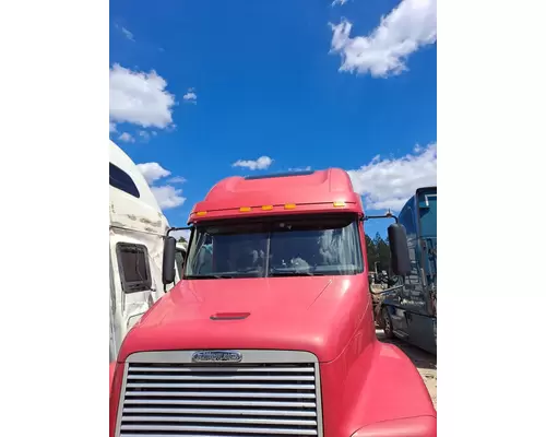 FREIGHTLINER CENTURY 120 CAB