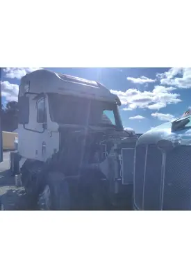 FREIGHTLINER CENTURY 120 CAB