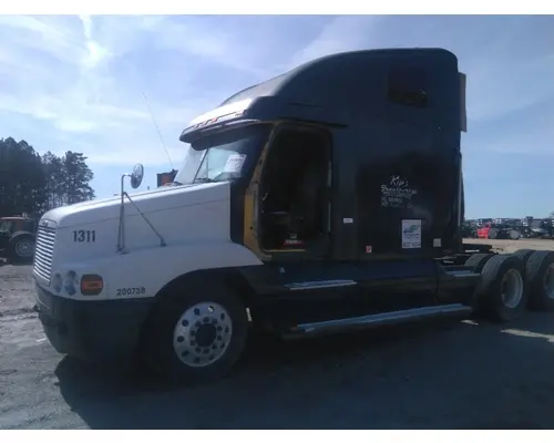 FREIGHTLINER CENTURY 120 CAB