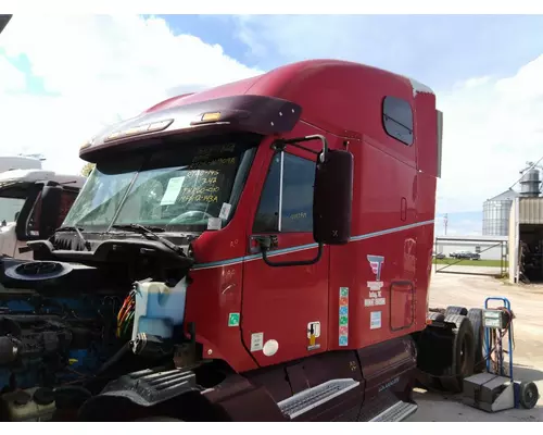 FREIGHTLINER CENTURY 120 CAB