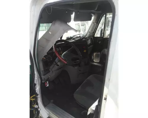 FREIGHTLINER CENTURY 120 CAB