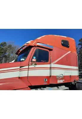 FREIGHTLINER CENTURY 120 CAB