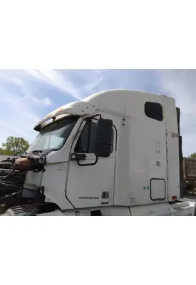 FREIGHTLINER CENTURY 120 CAB