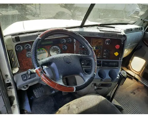 FREIGHTLINER CENTURY 120 CAB