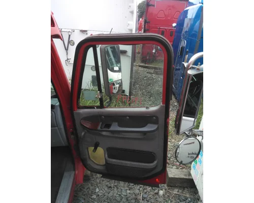 FREIGHTLINER CENTURY 120 CAB