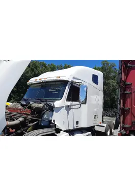 FREIGHTLINER CENTURY 120 CAB