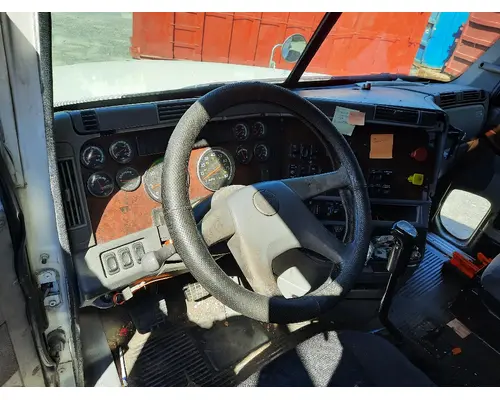 FREIGHTLINER CENTURY 120 CAB