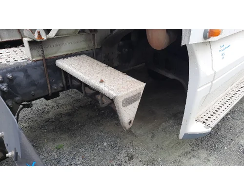 FREIGHTLINER CENTURY 120 CHAIN HANGER