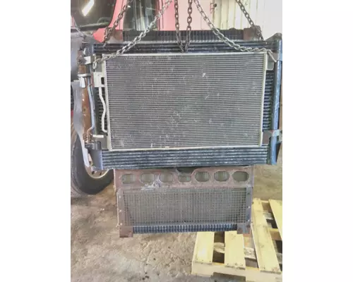 FREIGHTLINER CENTURY 120 COOLING ASSEMBLY (RAD, COND, ATAAC)