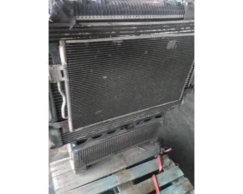 FREIGHTLINER CENTURY 120 COOLING ASSEMBLY (RAD, COND, ATAAC)