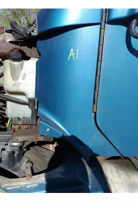 FREIGHTLINER CENTURY 120 COWL