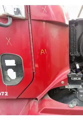 FREIGHTLINER CENTURY 120 COWL