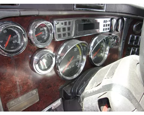 FREIGHTLINER CENTURY 120 DASH ASSEMBLY