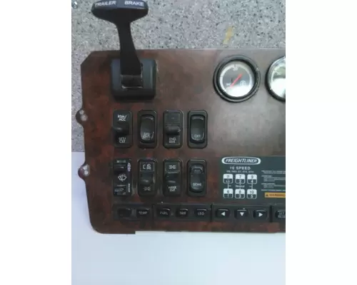 FREIGHTLINER CENTURY 120 DASH PANEL