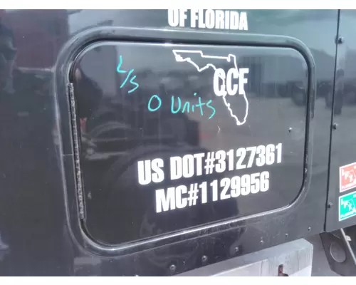FREIGHTLINER CENTURY 120 DOOR, COMPARTMENT