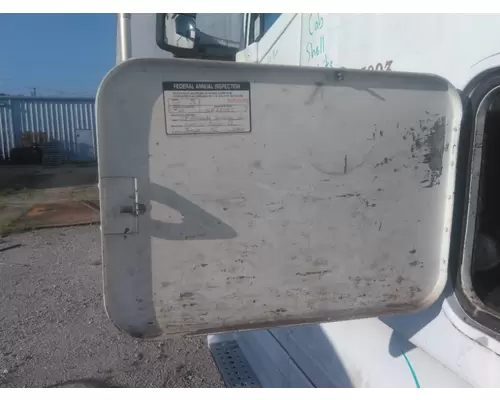 FREIGHTLINER CENTURY 120 DOOR, COMPARTMENT