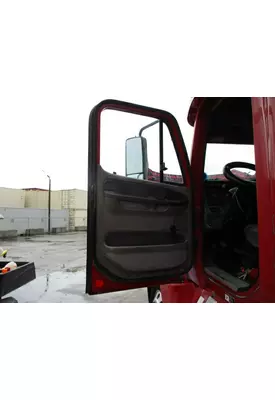 FREIGHTLINER CENTURY 120 DOOR ASSEMBLY, FRONT