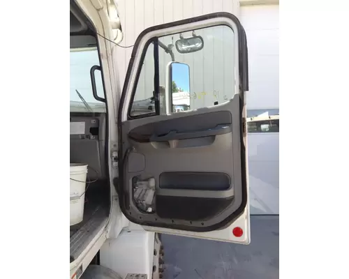 FREIGHTLINER CENTURY 120 DOOR ASSEMBLY, FRONT